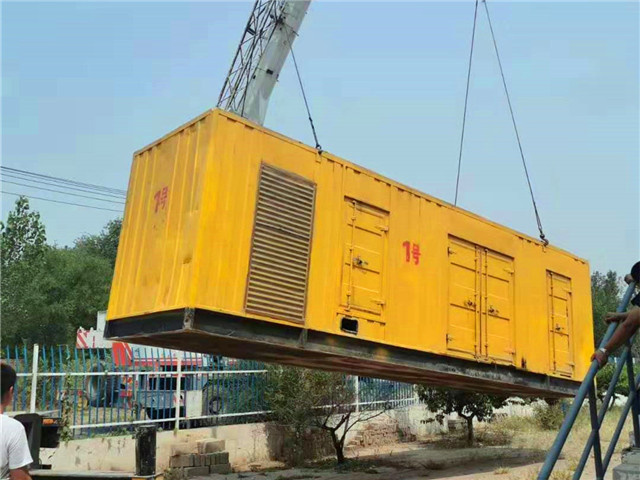 资阳300KW柴油发电机组油耗是多少?
